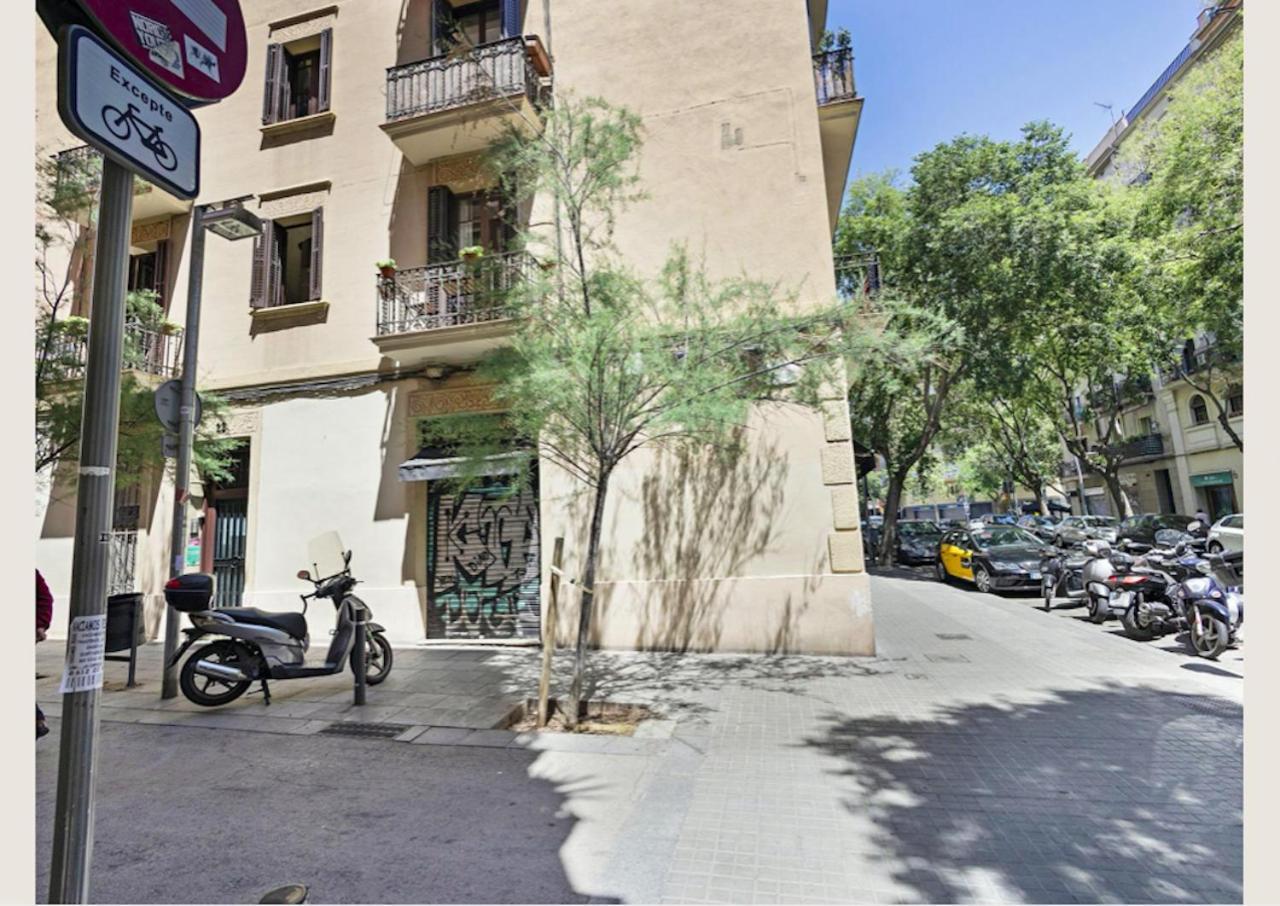 Great Apartment In Sagrada Familia With Balcony Барселона Екстер'єр фото