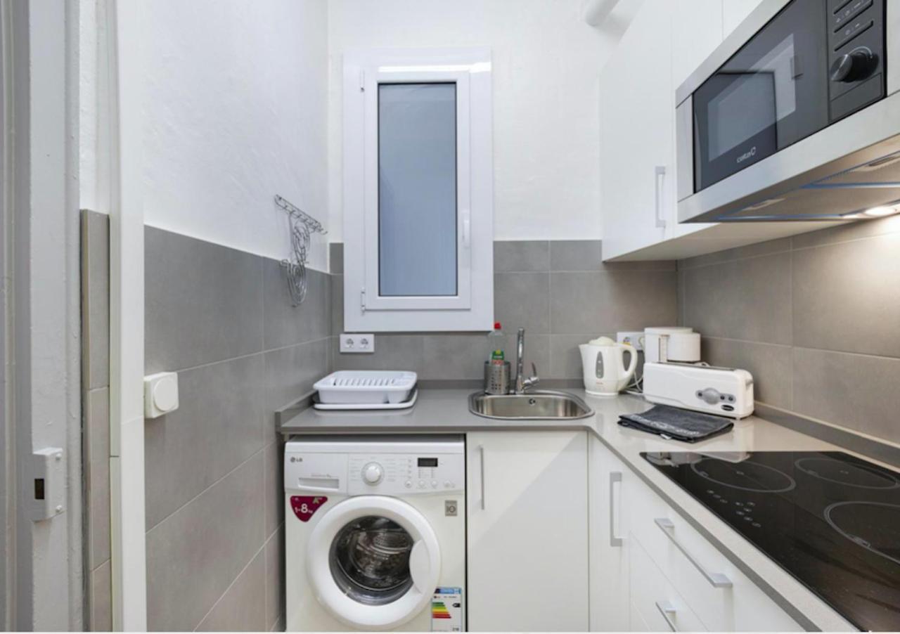 Great Apartment In Sagrada Familia With Balcony Барселона Екстер'єр фото