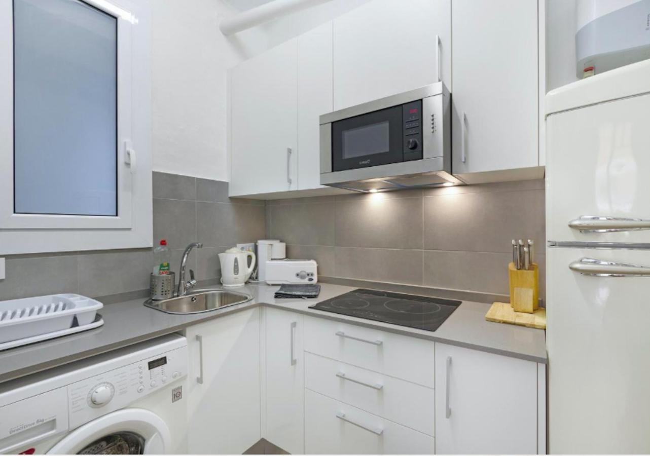 Great Apartment In Sagrada Familia With Balcony Барселона Екстер'єр фото