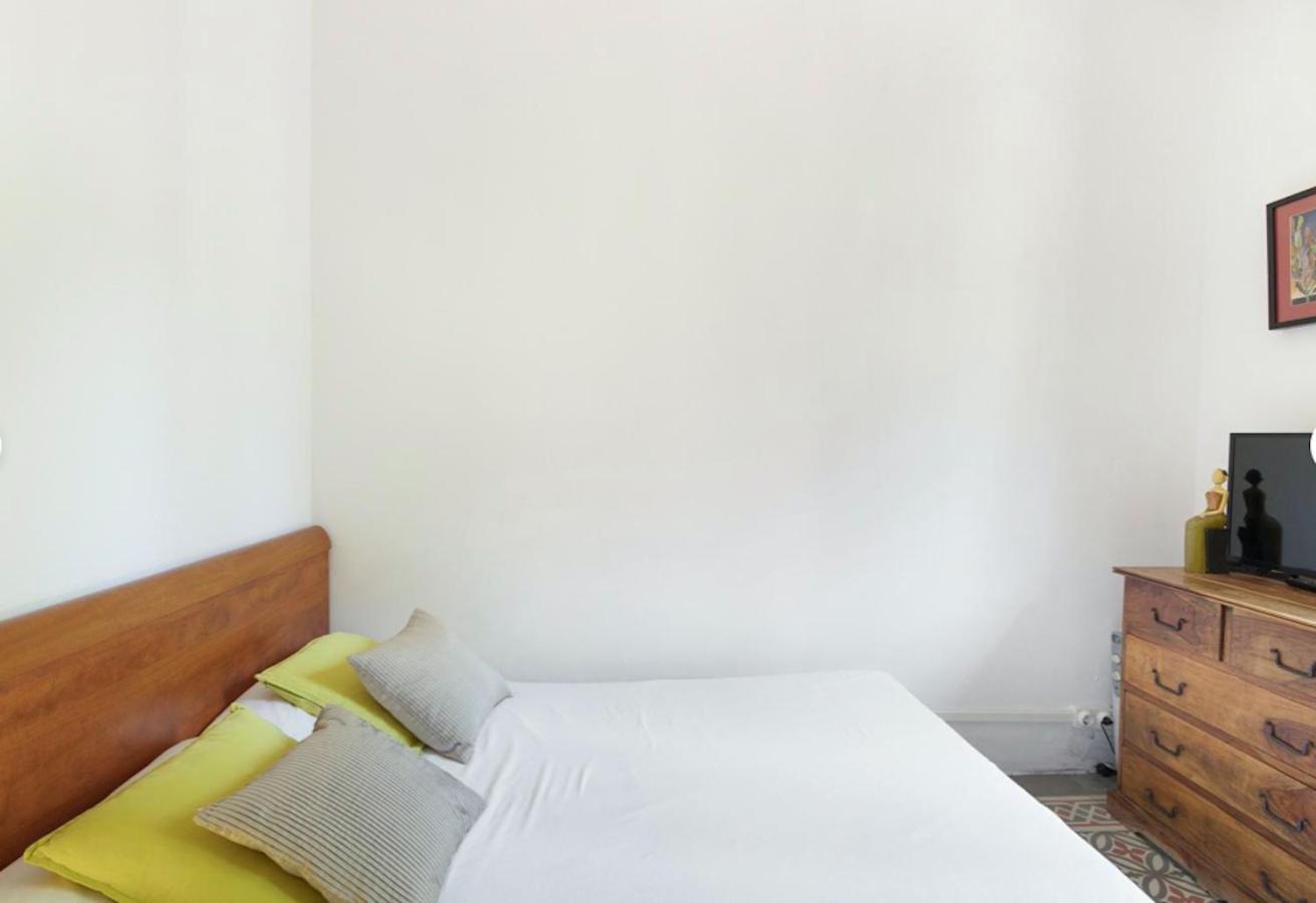 Great Apartment In Sagrada Familia With Balcony Барселона Екстер'єр фото